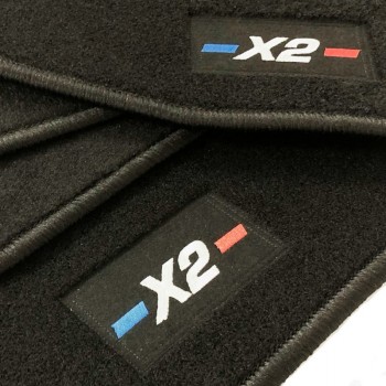 Tappetini BMW X2 F39 (2018-2023) su misura con logo ricamato