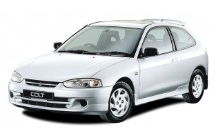 Tappetini Mitsubishi Colt (1996-2004) Beige