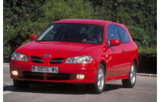 Tappetini Nissan Almera 3 porte (2000 - 2007) economici