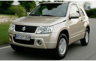 Tappetini Suzuki Grand Vitara 3 porte (2005 - 2015) gomma