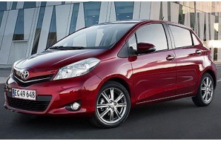 Tappetini in gomma TPE per Toyota Yaris 3 o 5 porte (2011 - 2017)