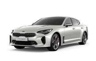 Tappetini per Kia Stinger logo Hybrid