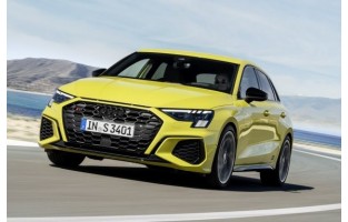 Tappetini Audi S3 8y Berlina e Sportback (2020-presente) personalizzato a vostro piacimento