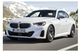 Tappetini con logo per BMW Serie 2 G42 Coupé (2022-presente)