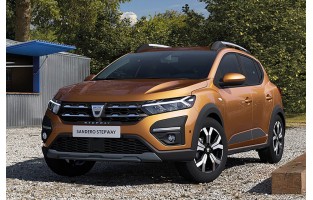 Stuoie Dacia Sandero Stepway (2021-presente) personalizzato a vostro piacimento