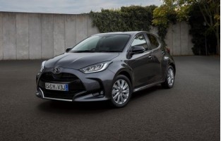 Stuoie Mazda 2 (2022-presente) personalizzato a vostro piacimento