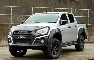 Tappetini Isuzu D-Max (2019-presente) personalizzato a vostro piacimento