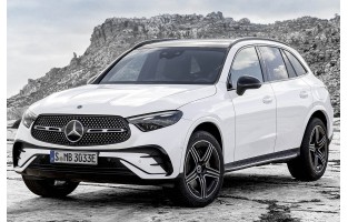 Tappetini Mercedes GLC X245, Suv (2023 - ) su misura con logo ricamato